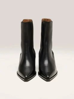 FLATTERED Sandra Boots
