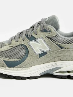 NEW BALANCE 2002R Voor Vrouwen