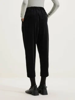NICHOLSON & NICHOLSON Sand Boyfriend Corduroy Broek